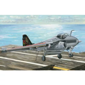 Trumpeter - A-6E/Tram  Intruder repülő makett