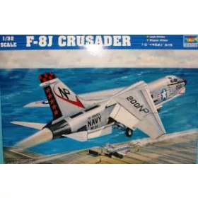 Trumpeter - F-8J Crusader