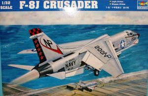 Trumpeter - F-8J Crusader