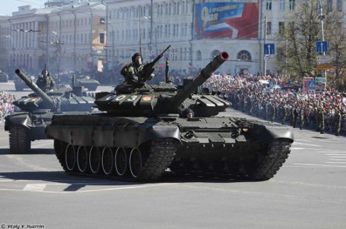 Trumpeter - Russian T-72B3 MBT