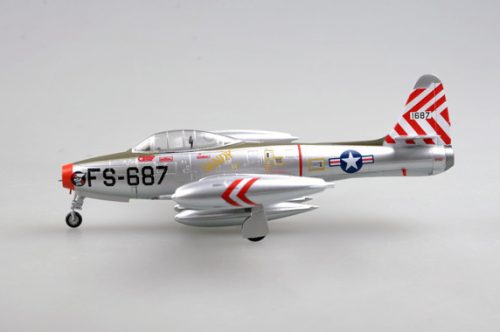Trumpeter Easy Model - F-84E SANDY assigned to the 9th FBS,Base