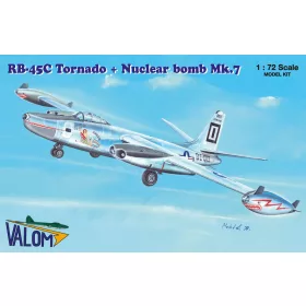  Valom - 1/72 N.A. RB-45C Tornado + Mark 7 nuclear bomb repülő makett